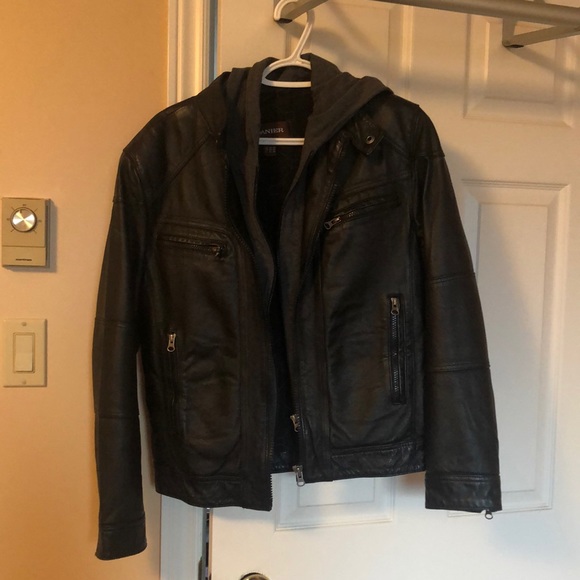 Danier real leather jacket with hood - Picture 1 of 3